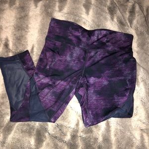 purple athletic leggings